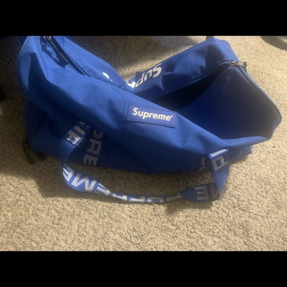 Supreme duffel bag - Picture 2 of 3